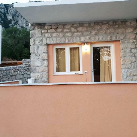 Apartman Ivana Grizane-Belgrad Luaran gambar